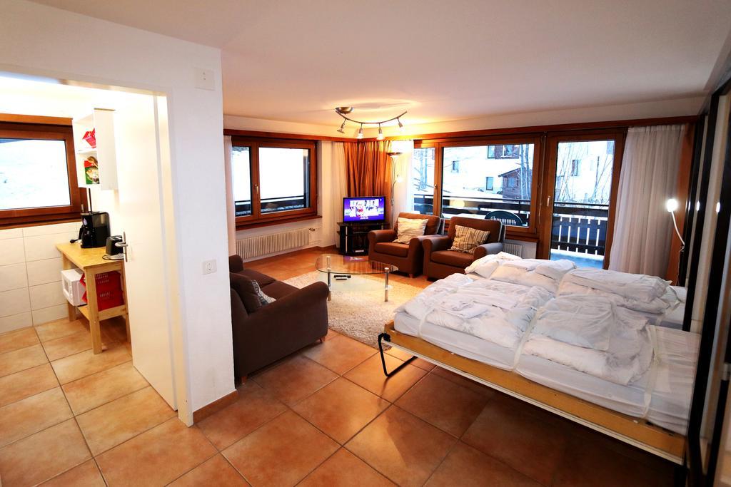 Sarazena Appartement Saas-Fee Kamer foto